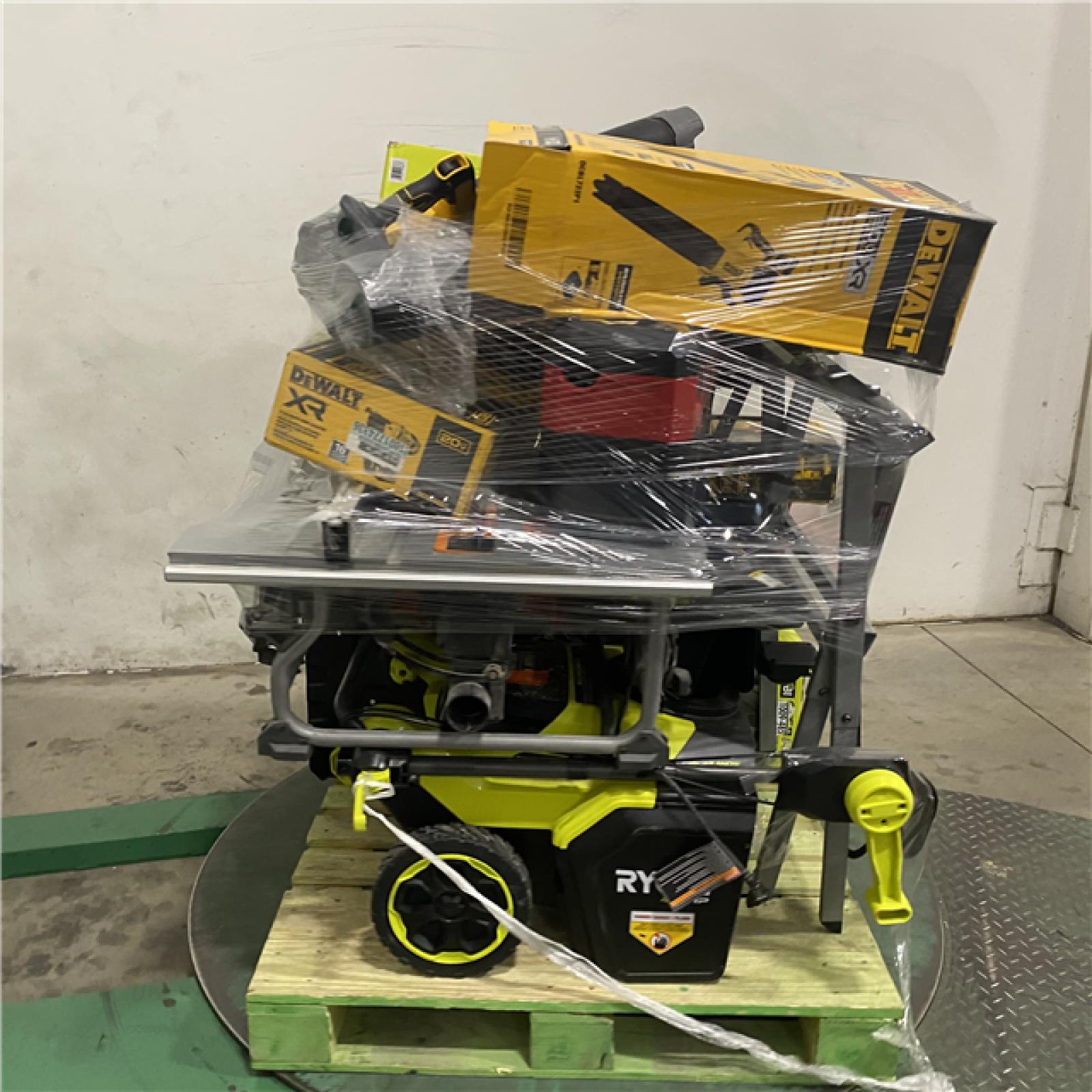 Dallas Location - As-Is Tool Pallet