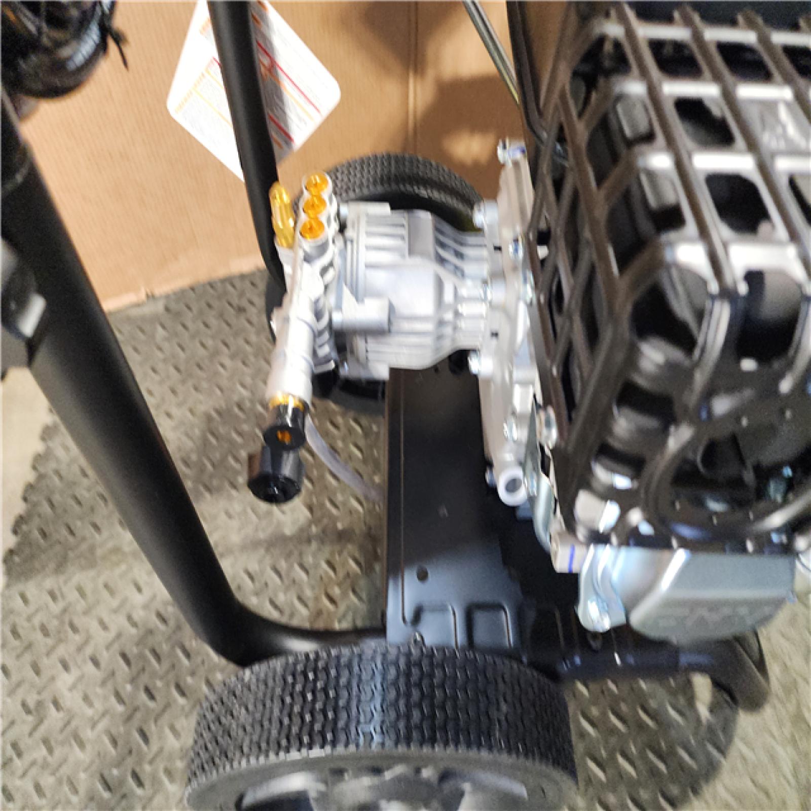 HOUSTON LOCATION - AS-IS DEWALT 3400 PSI 2.5 GPM Gas Cold Water Pressure Washer with 208cc Engine