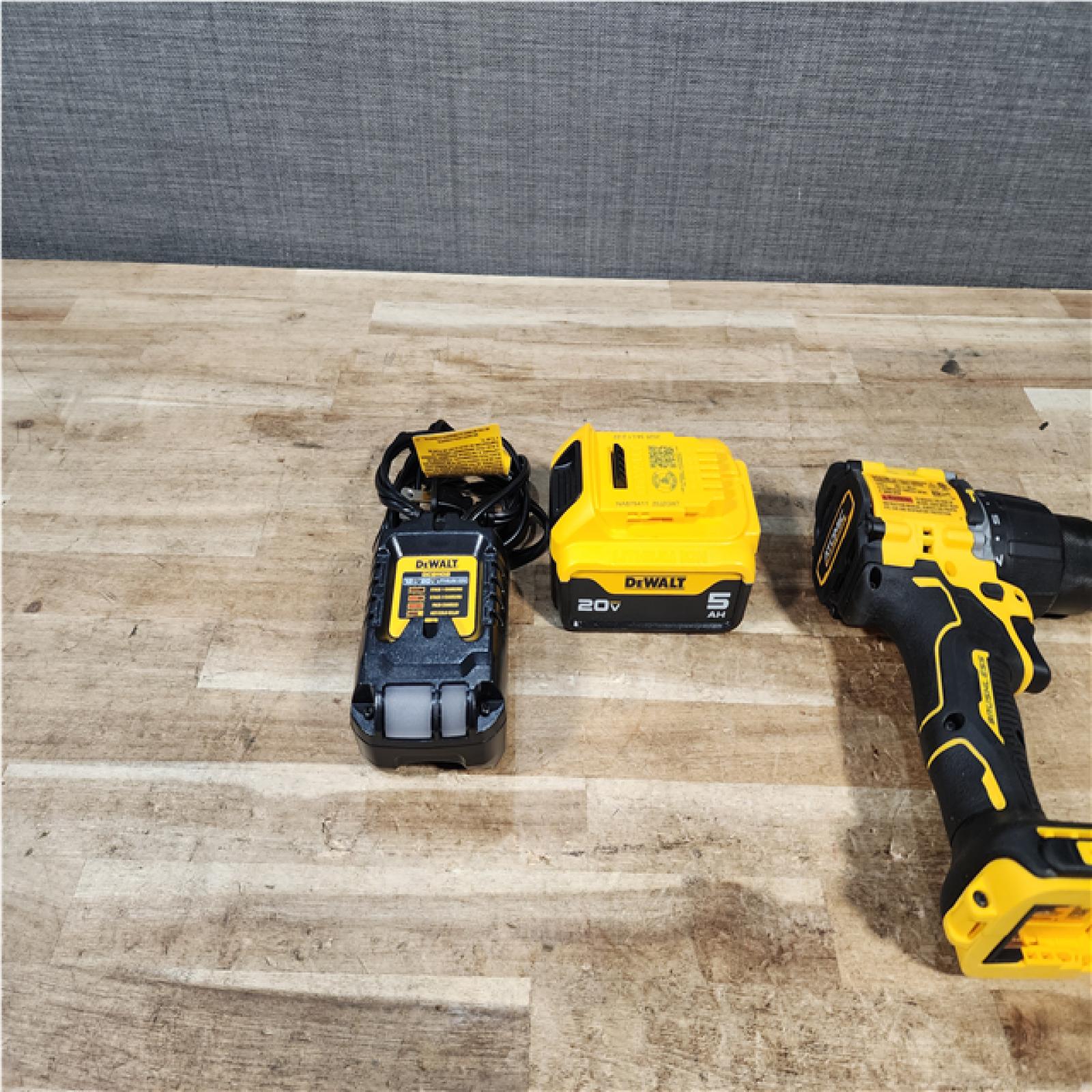 HOUSTON LOCATION - AS - IS DEWALT ATOMIC 20V Lithium-Ion Cordless 1/2 in. Hammer Drill Kit