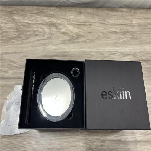 Eskiin Filtered Showerhead - Best Shower Head with Filters for Healthy Hair & Skin - High Pressure Water Softener for Hard Water - Reduce Dandruff  Pr