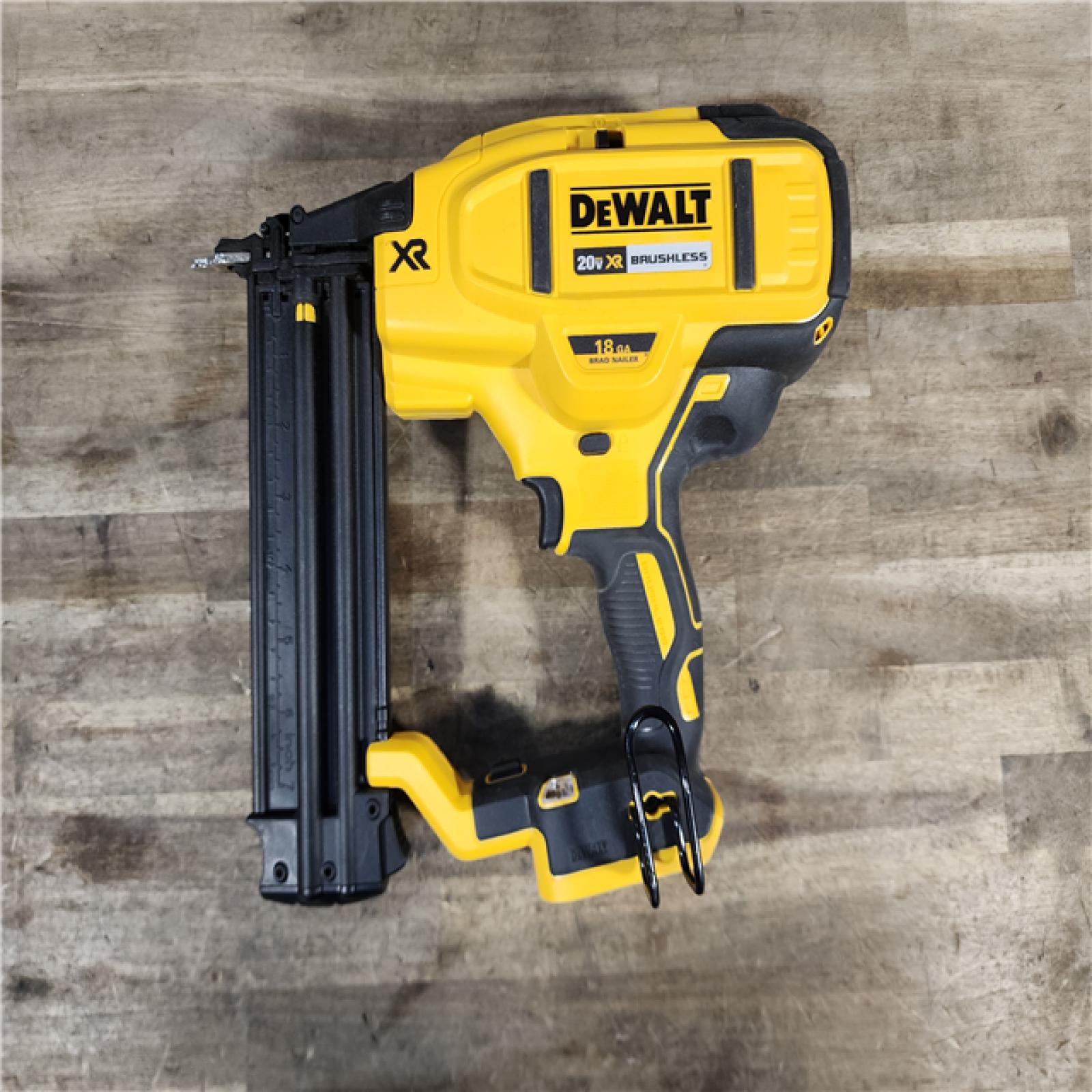 HOUSTON LOCATION - AS-IS DeWalt 20V MAX XR Lithium-Ion Electric Cordless 18-Gauge Brad Nailer (Tool Only)