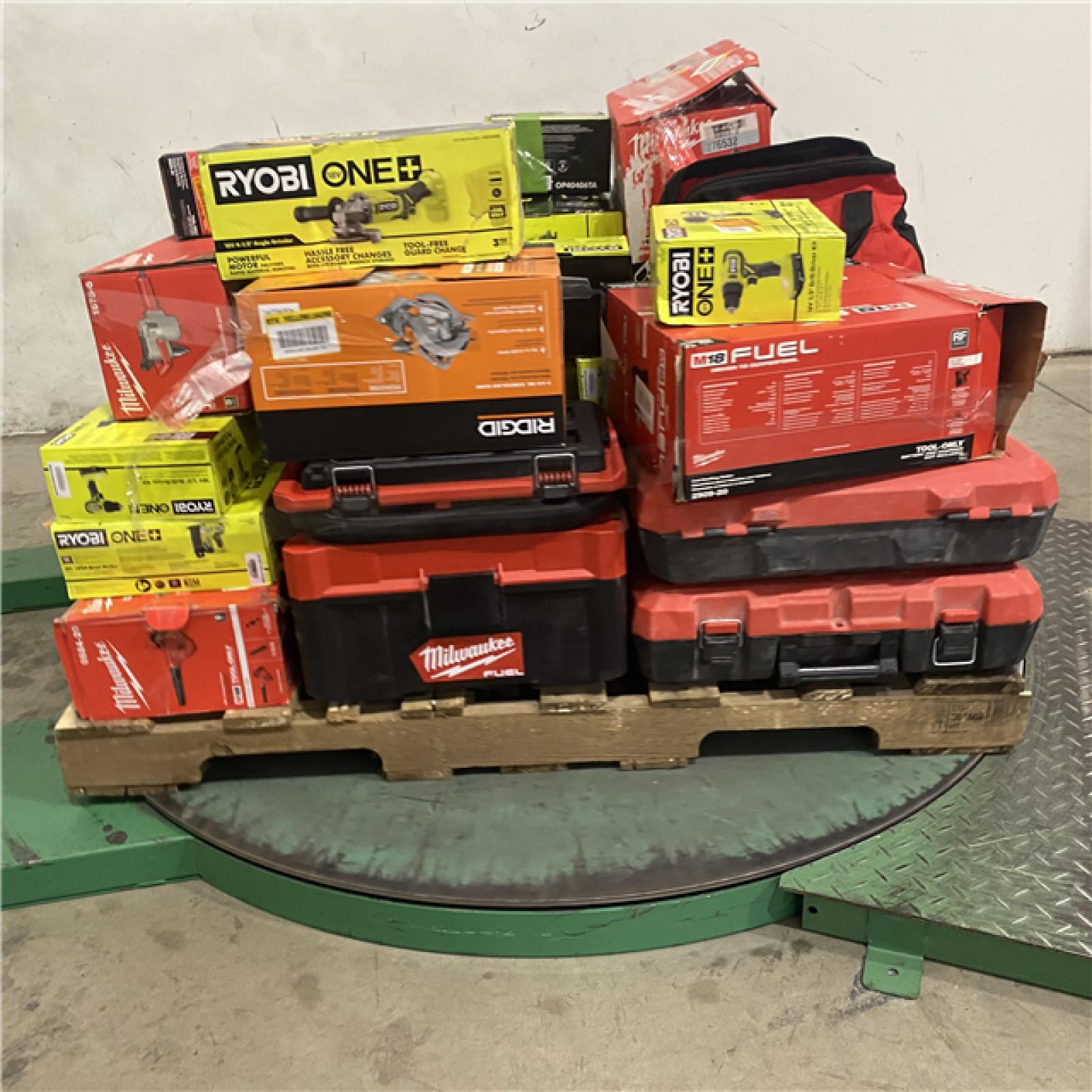 Dallas Location - As-Is Tool Pallet