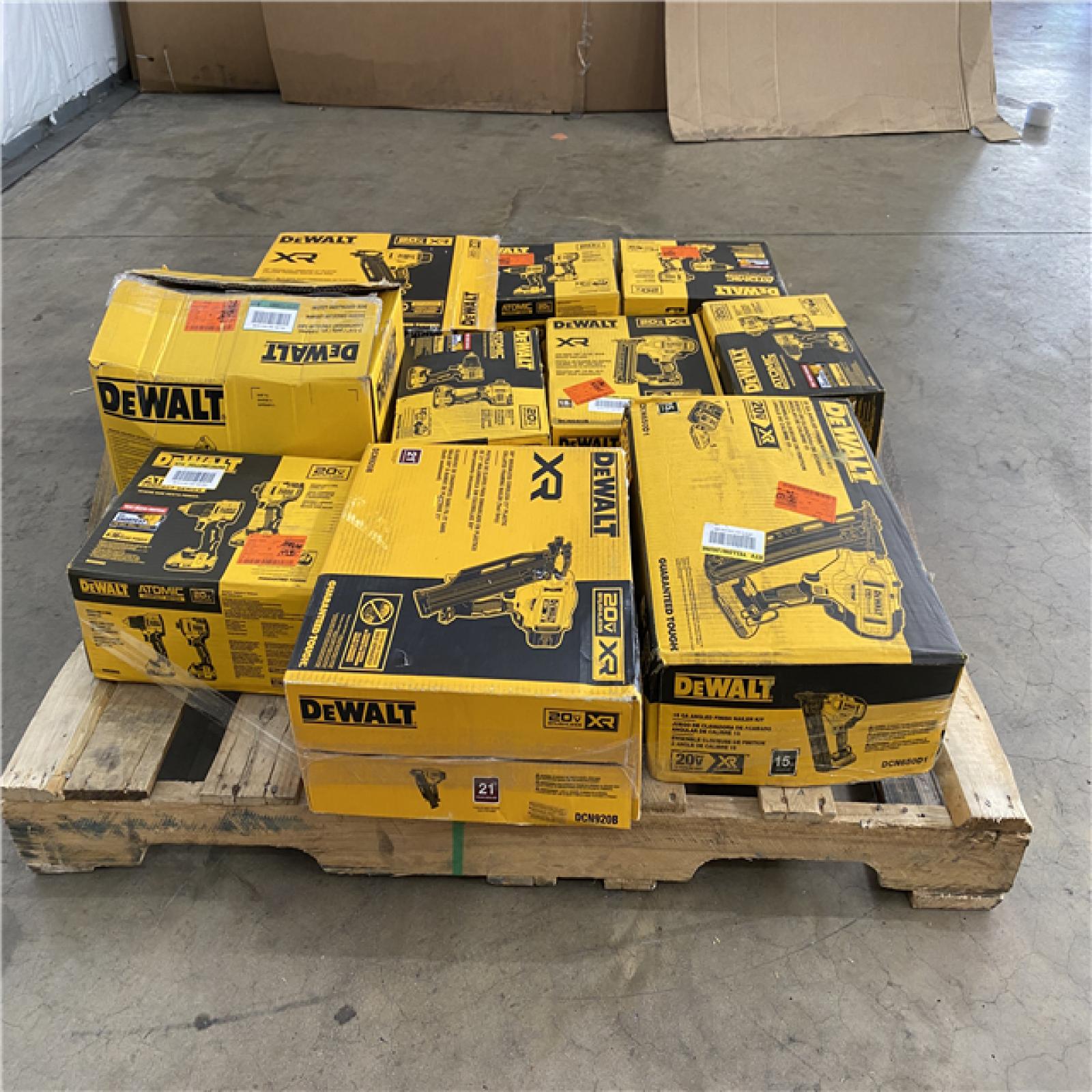 Houston Location AS IS - Tool Pallet