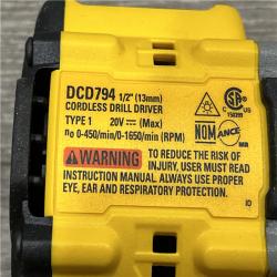 AS-IS DEWALT ATOMIC 20-Volt MAX Lithium-Ion Cordless Combo Kit
