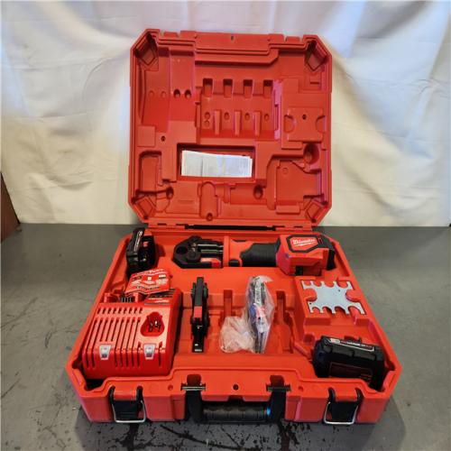 AS-IS- Milwaukee M18 18V Lithium-Ion Cordless Short Throw Press Tool Kit