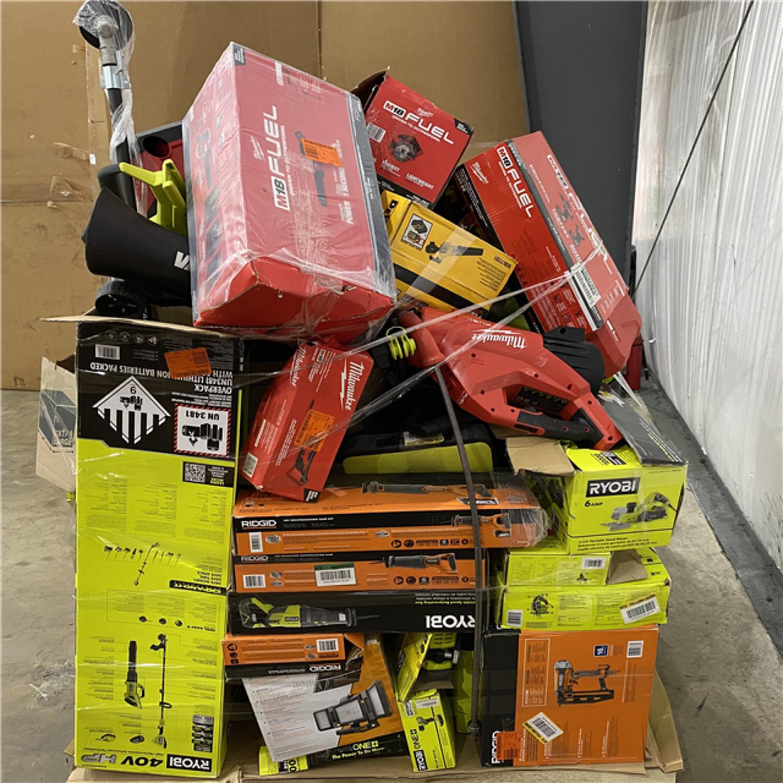 Houston Location AS IS - Tool Pallet