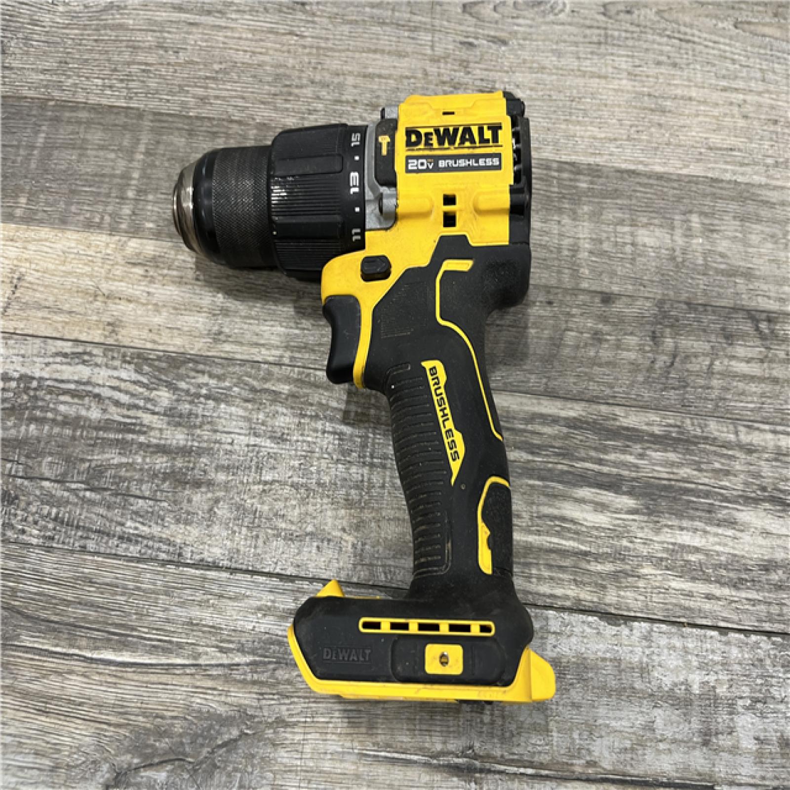 AS-IS DEWALT ATOMIC 20V Lithium-Ion Cordless 1/2 in. Hammer Drill Kit