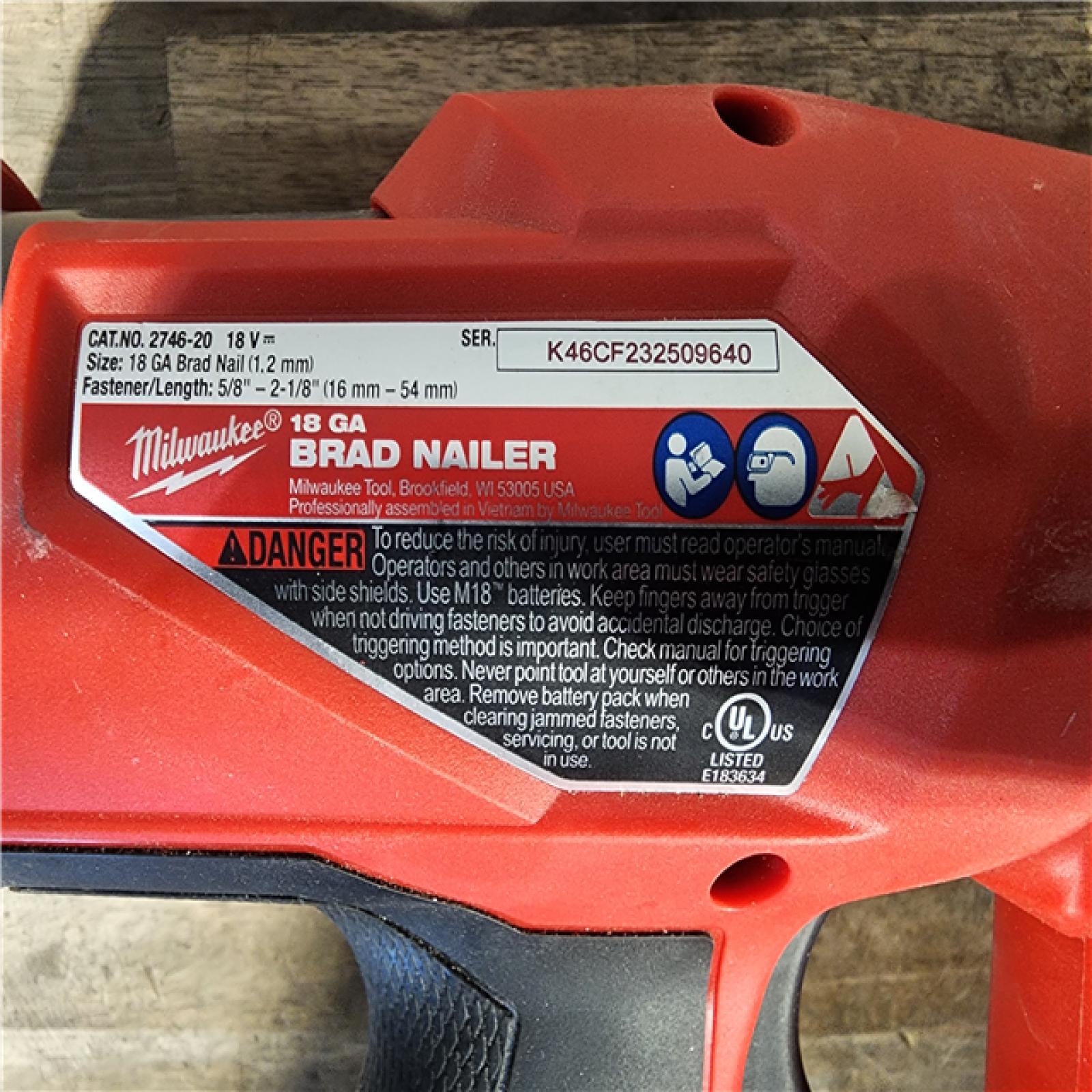 HOUSTON LOCATION - AS-IS Milwaukee M18 FUEL 18 Gauge Brad Nailer (TOOL ONLY)