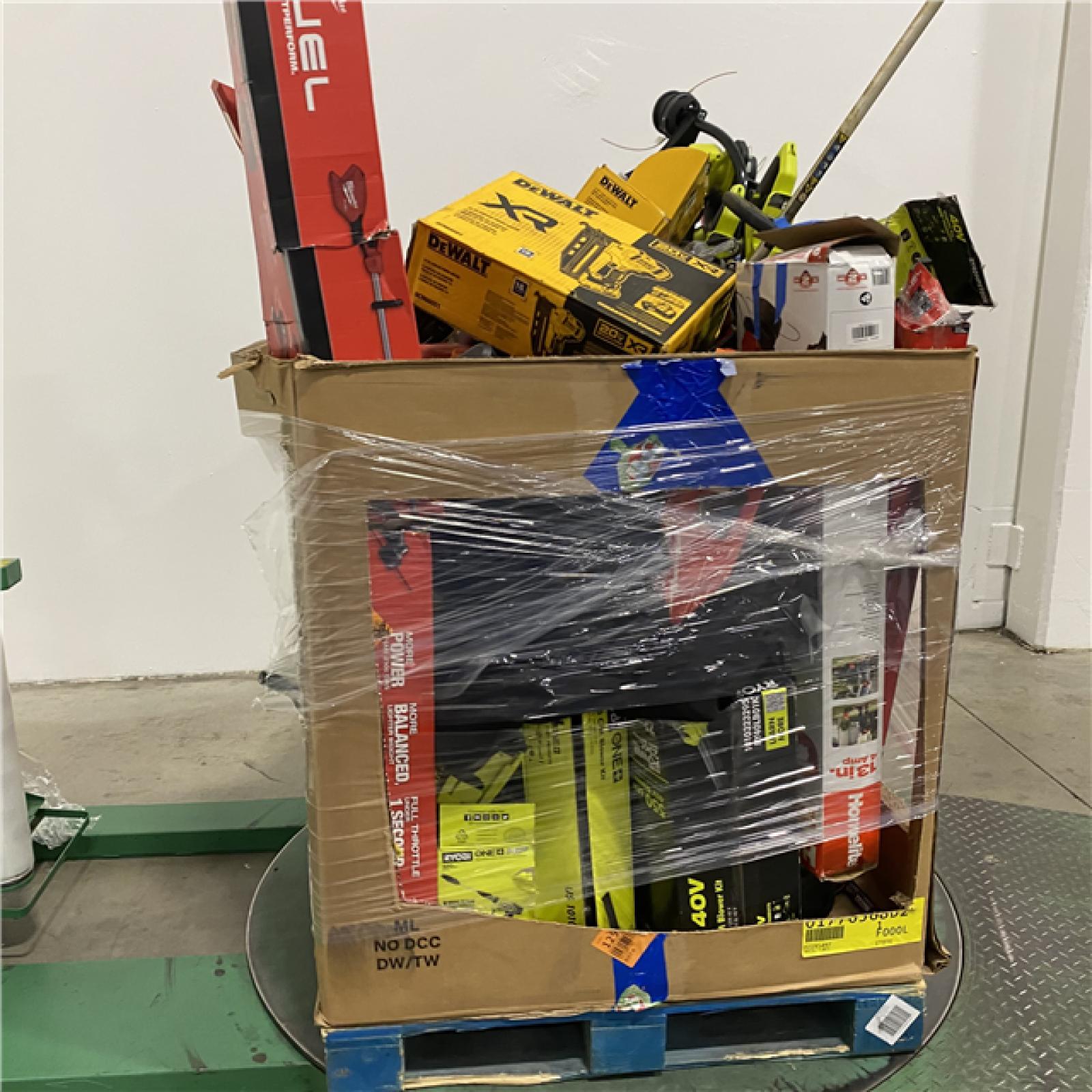 Dallas Location - As-Is Tool Pallet