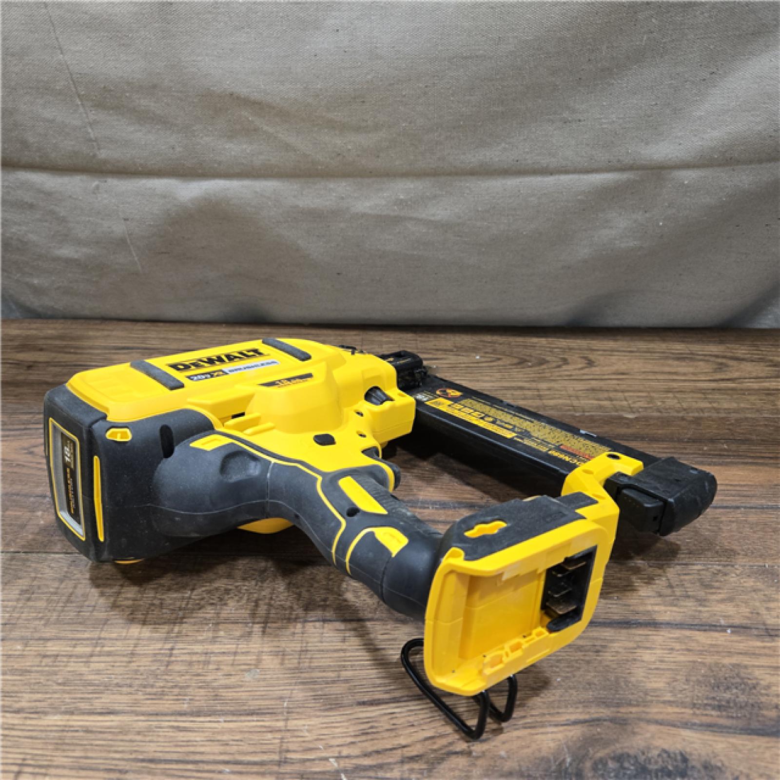 AS-IS DEWALT Cordless 20V MAX XR Brad Nailer (Tool Only)