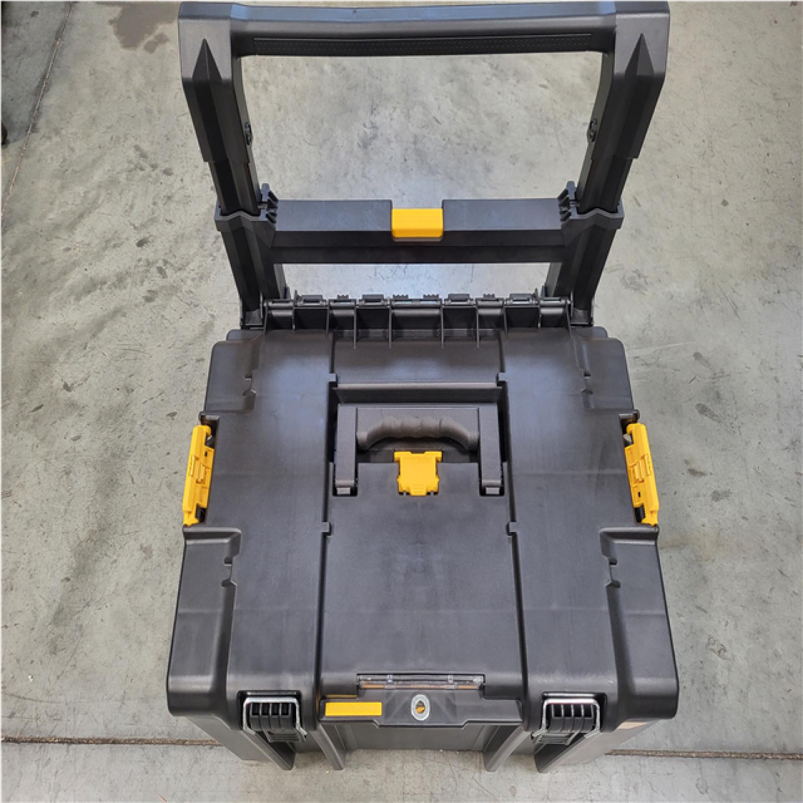 CALIFORNIA NEW DEWALT BRUSHLESS 6-TOOL COMBO KIT WITH TOUGHSYSTEM 2.0