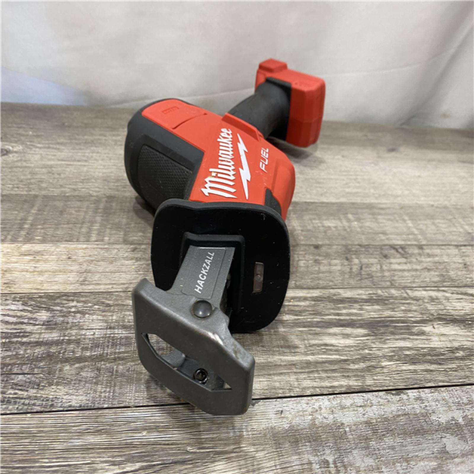 AS-IS Milwaukee FUEL 18V Lithium-Ion Brushless Cordless HACKZALL Reciprocating Saw Kit