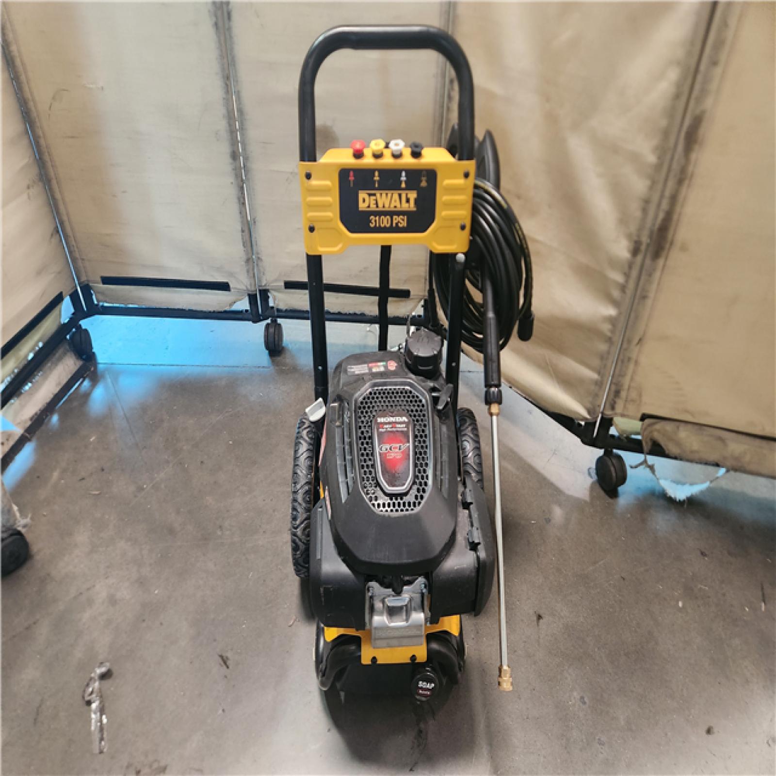 California AS-IS Dewalt 3100 PSI Pressure Washer W/ Honda Easy start GCV 170 Motor