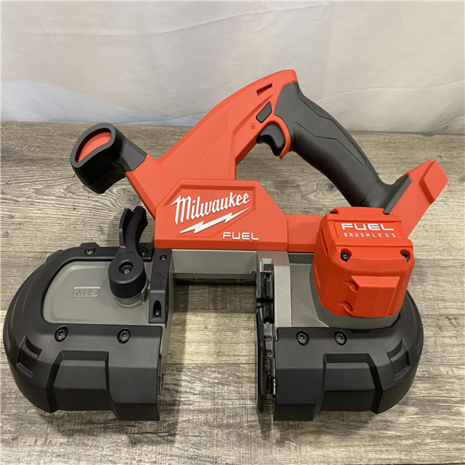 AS-IS Milwaukee FUEL 18V Lithium-Ion Brushless Cordless Compact Bandsaw (Tool-Only)