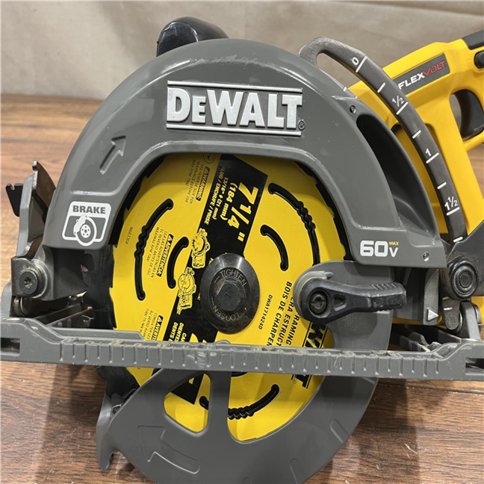 AS-IS DEWALT FLEXVOLT 60V MAX Cordless Brushless 7-1/4 in. Wormdrive Style Circular Saw (Tool Only)