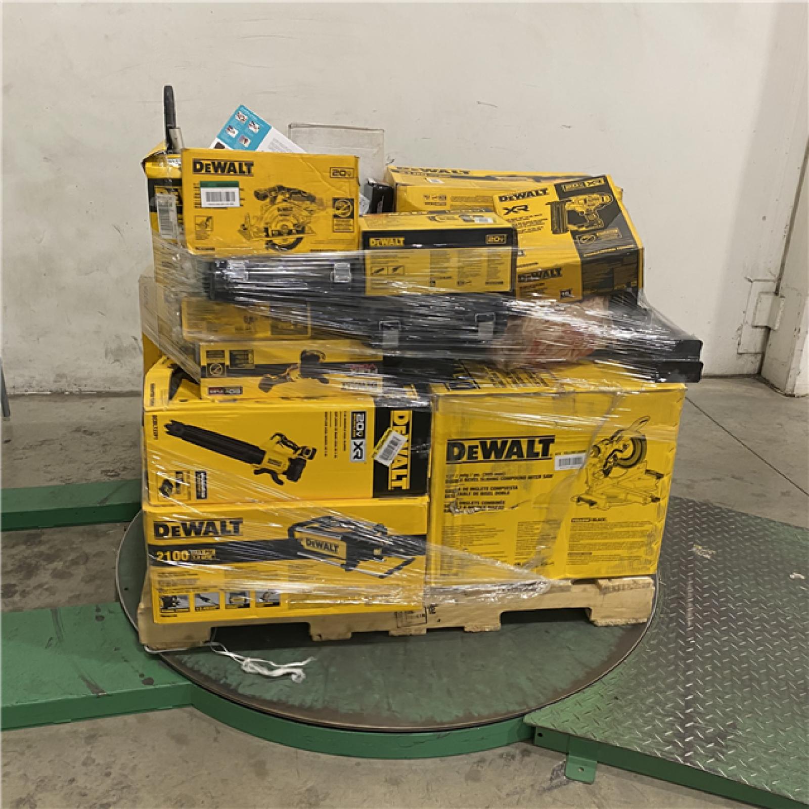 Dallas Location - As-Is Tool Pallet