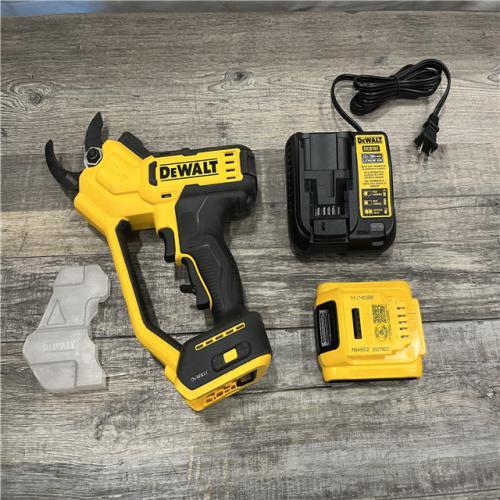 AS-IS DEWALT 20V MAX Cordless Pruner Kit
