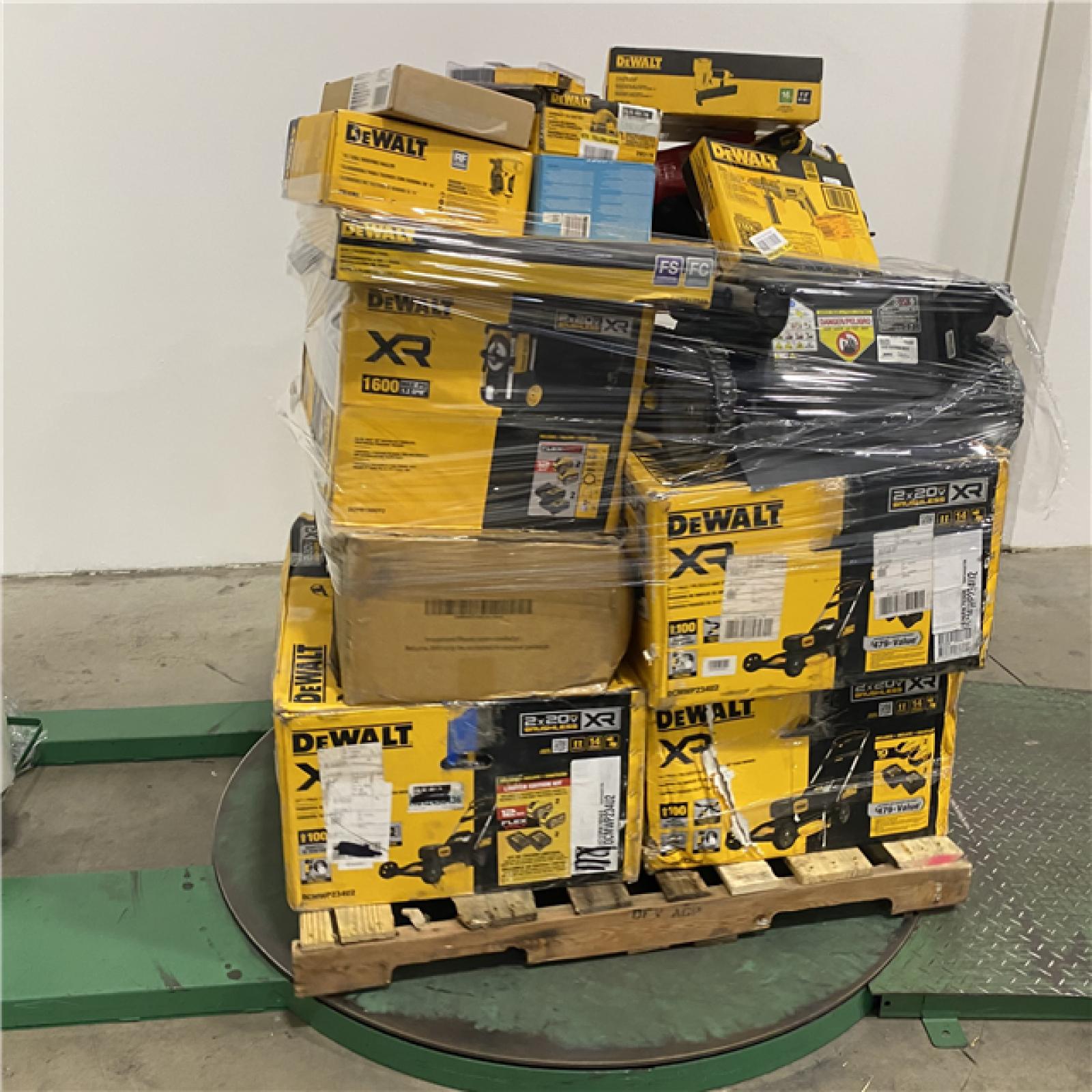 Dallas Location - As-Is Tool Pallet