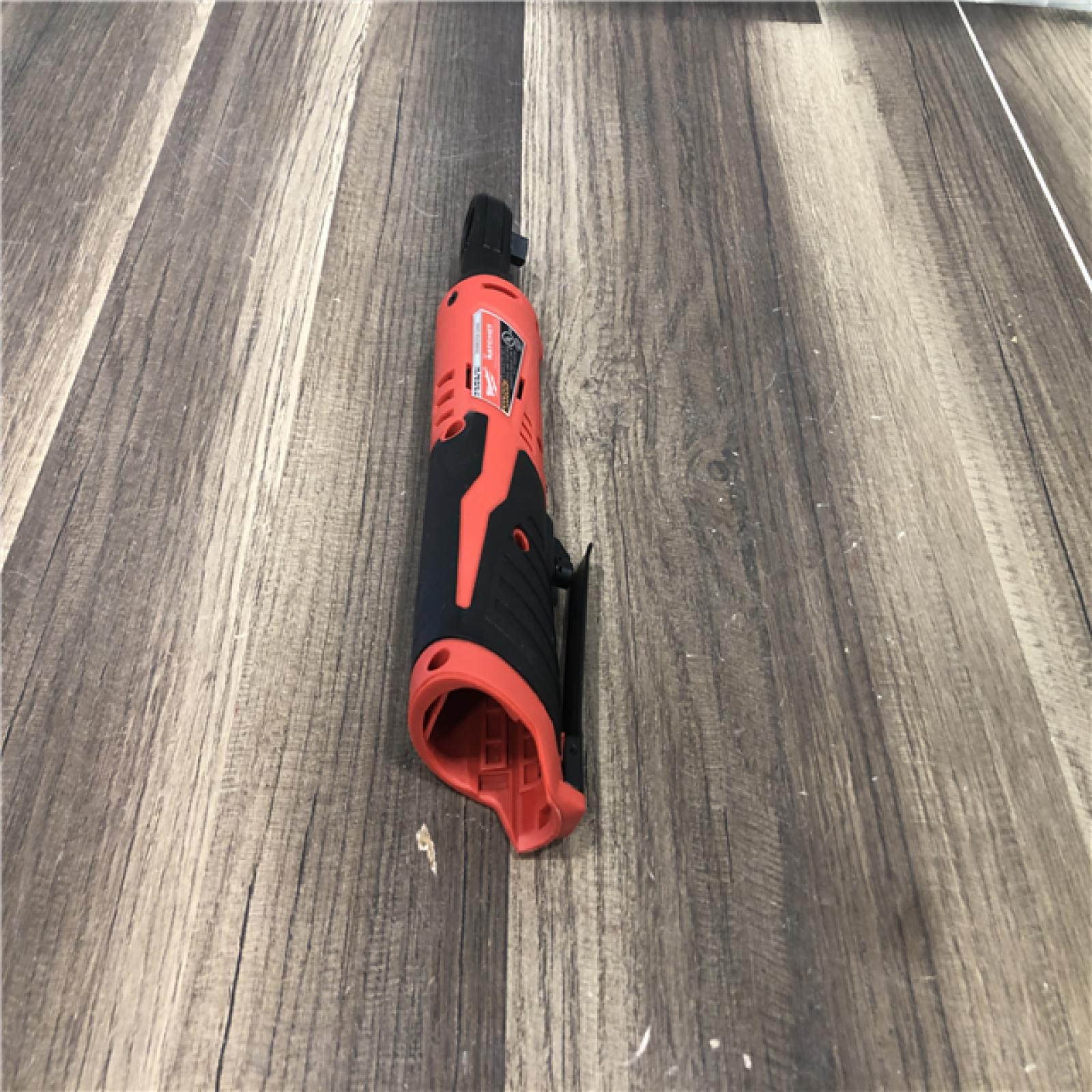 AS-IS Milwaukee M12 12V Lithium-Ion Cordless 3/8 in. Ratchet (Tool-Only)