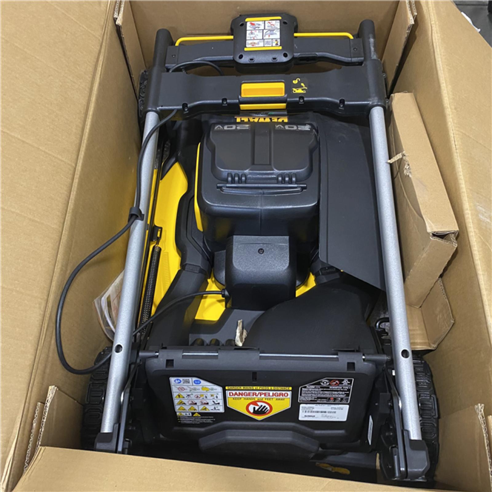 Dallas Location - As-Is DeWalt 2X20V MAX DCMWP234U2 21 in. 20 V Battery Lawn Mower Kit (Battery & Charger)