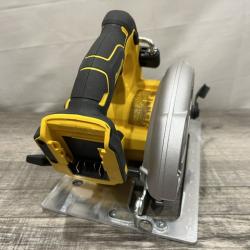 AS-IS DEWALT 20-Volt MAX 7-1/4 in. Cordless Circular Saw (Tool Only)
