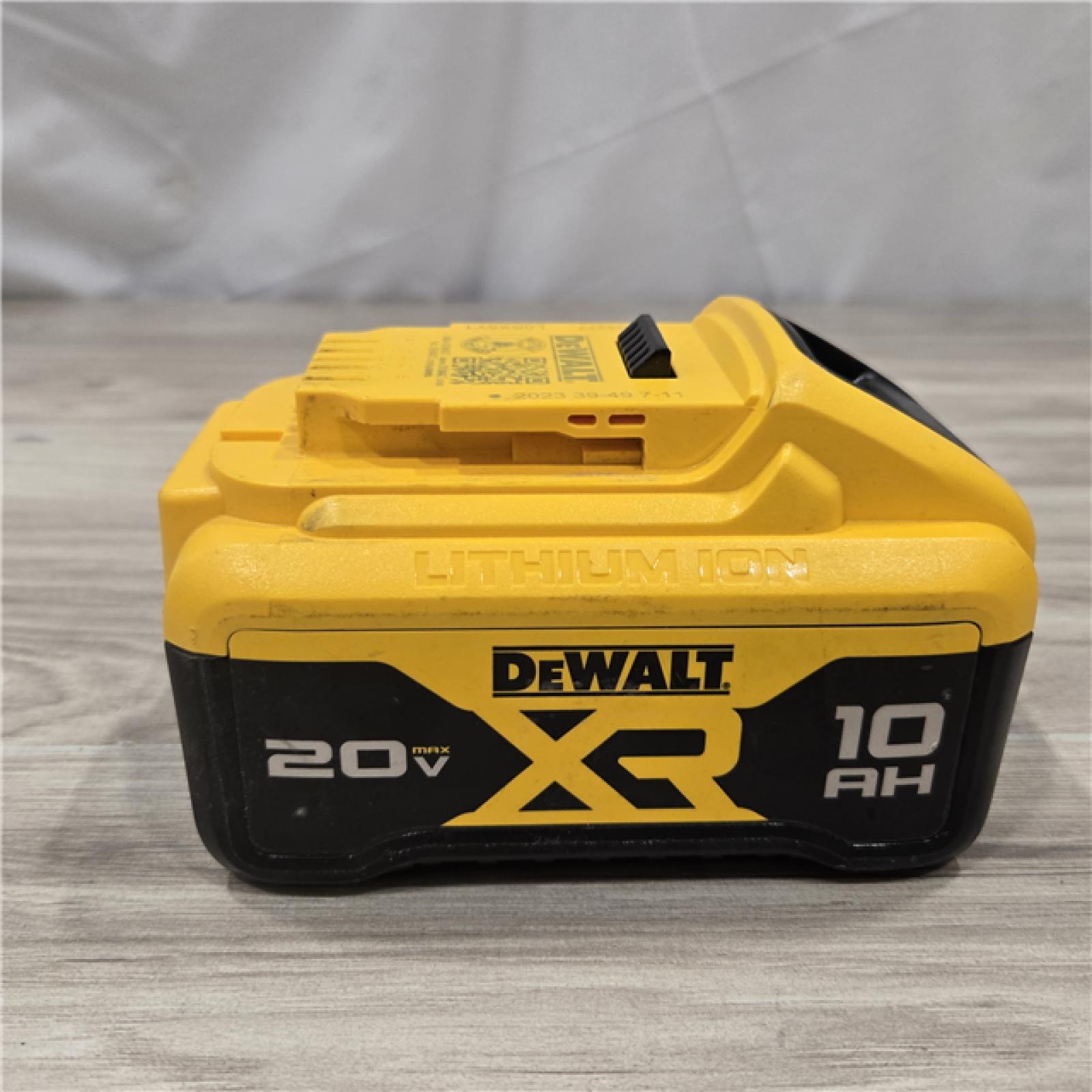 AS-IS DeWALT DCB210 20V MAX XR 10.0 AH Lithium-Ion Battery