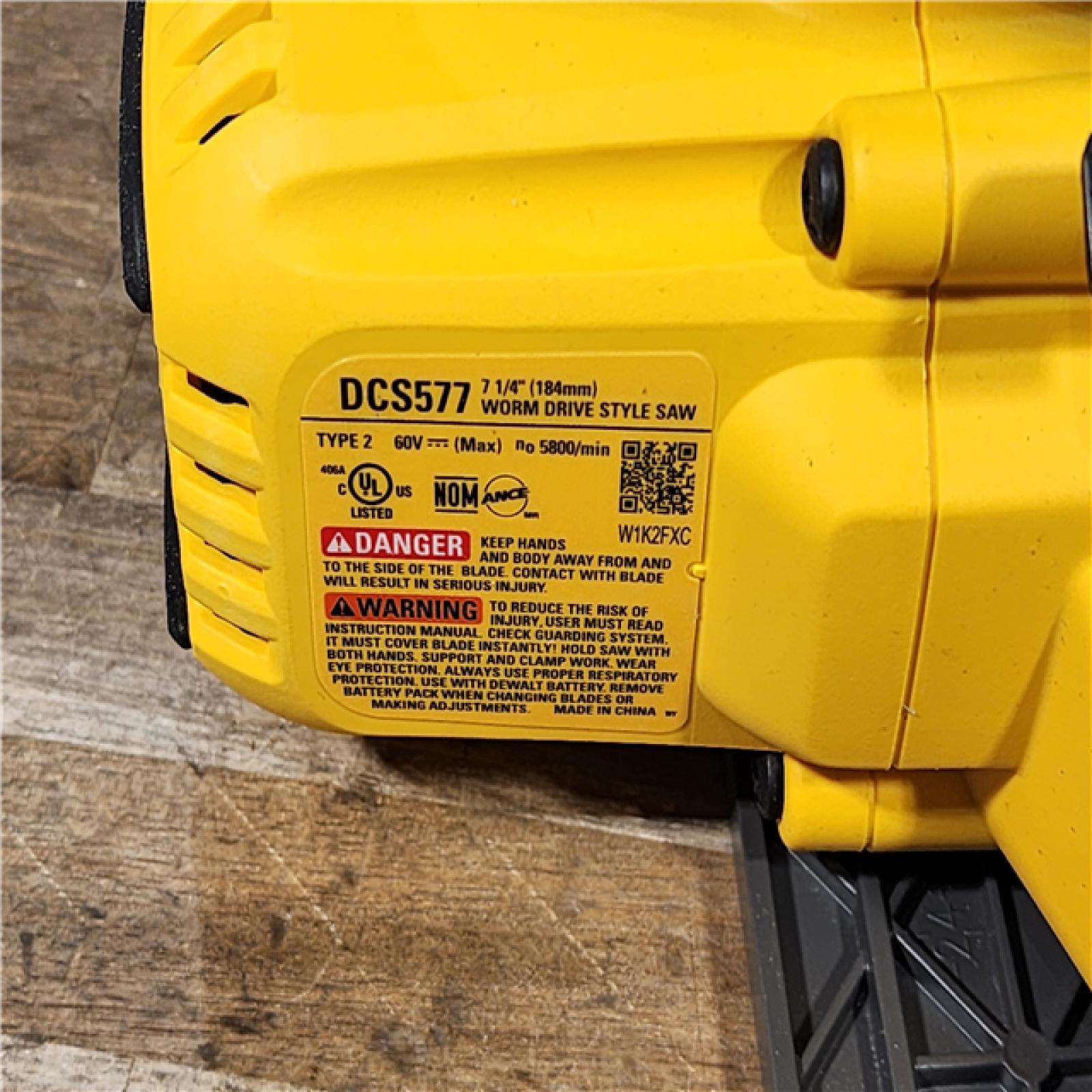 HOUSTON LOCATION - AS-IS (APPEARS LIKE NEW) DEWALT FLEXVOLT 60V MAX Cordless Brushless 7-1/4 in. Wormdrive Style Circular Saw (Tool Only)