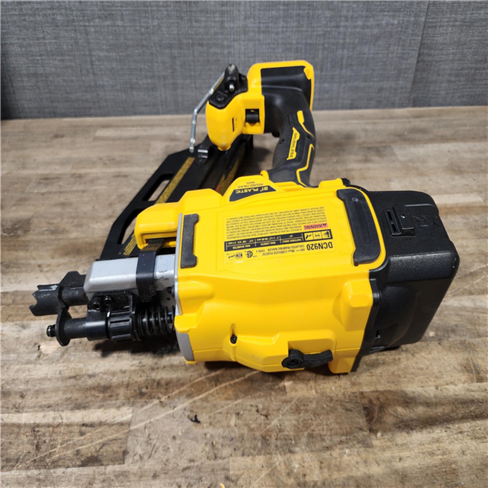 HOUSTON LOCATION - AS-IS DEWALT 20-Volt 21° Cordless Framing Nailer (Tool-Only)
