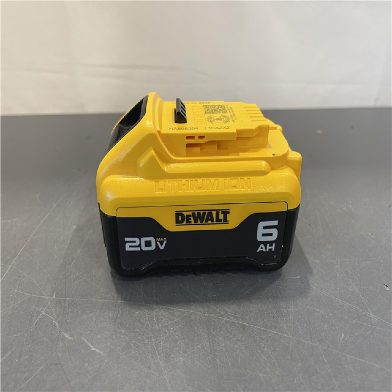AS-IS - Dewalt 20V Lithium-Ion 6.0Ah Battery Pack & Charger Kit