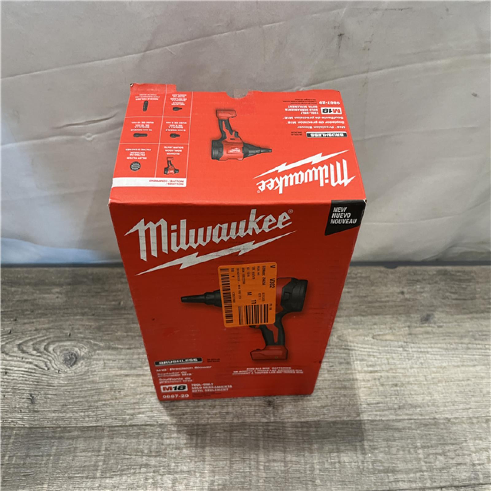 NEW - Milwaukee 18V Lithium-Ion 570 MPH Brushless Cordless Precision Blower (Tool-Only)