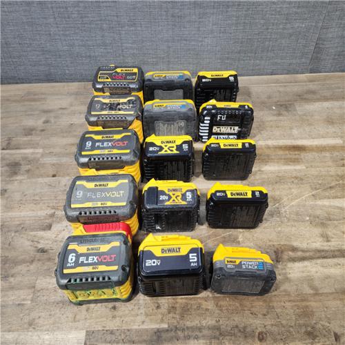 HOUSTON LOCATION - AS-IS DEWALT BATTERY PACK QTY - 15