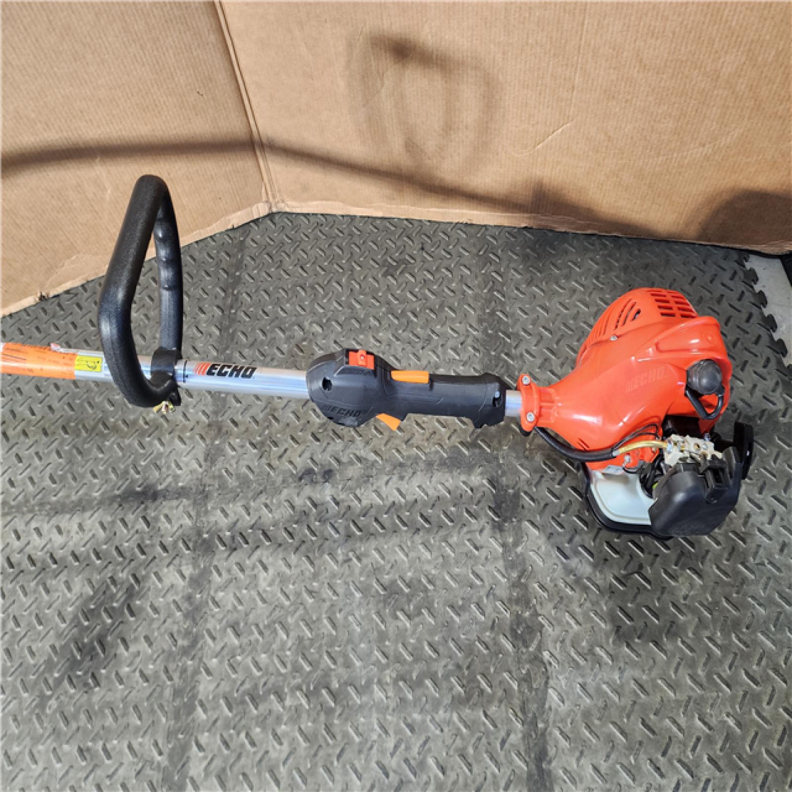HOUSTON LOCATION - AS-IS Echo GT-225 21.2cc 2 Stroke Lightweight Durable Gas Curved Shaft String Trimmer