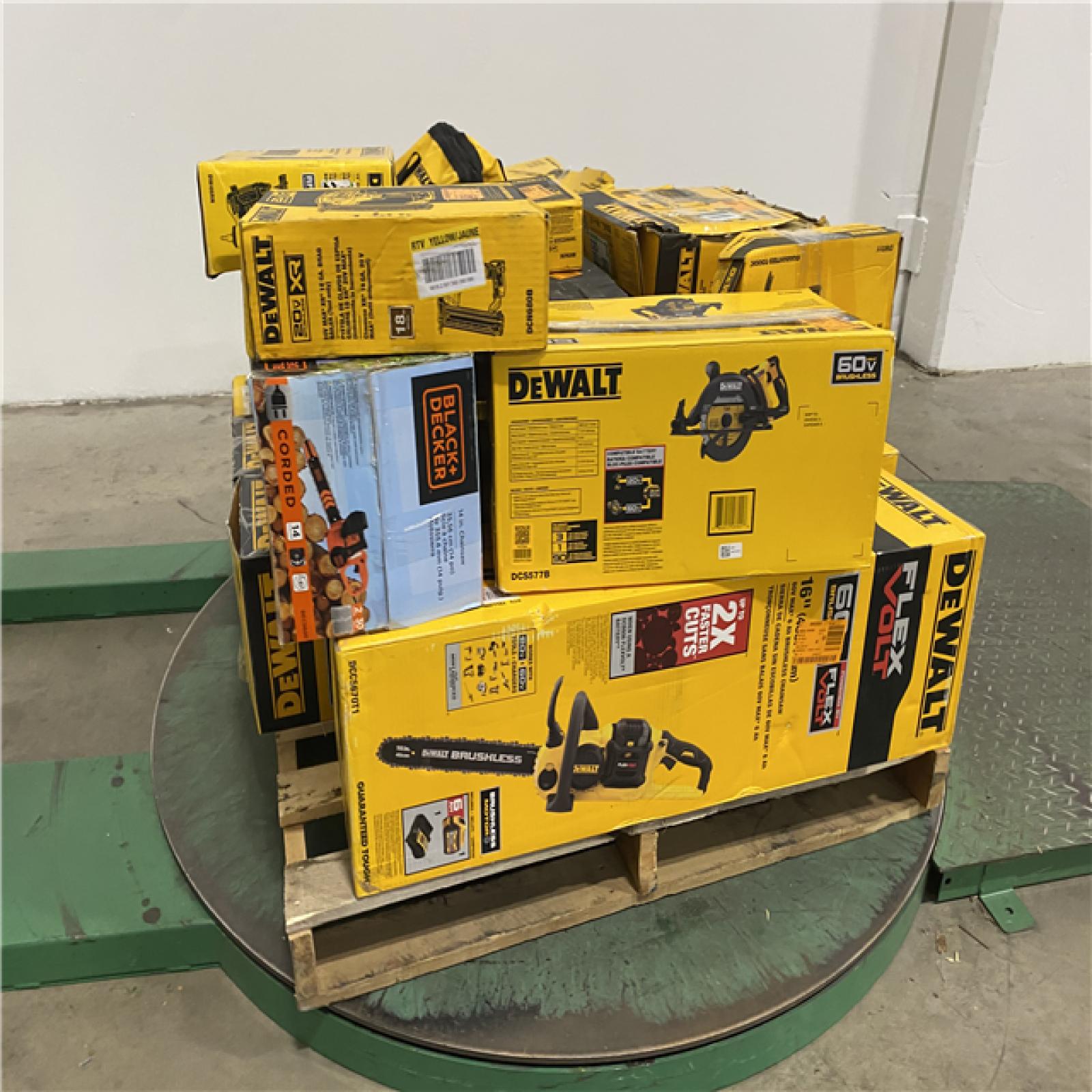 Dallas Location - As-Is Tool Pallet