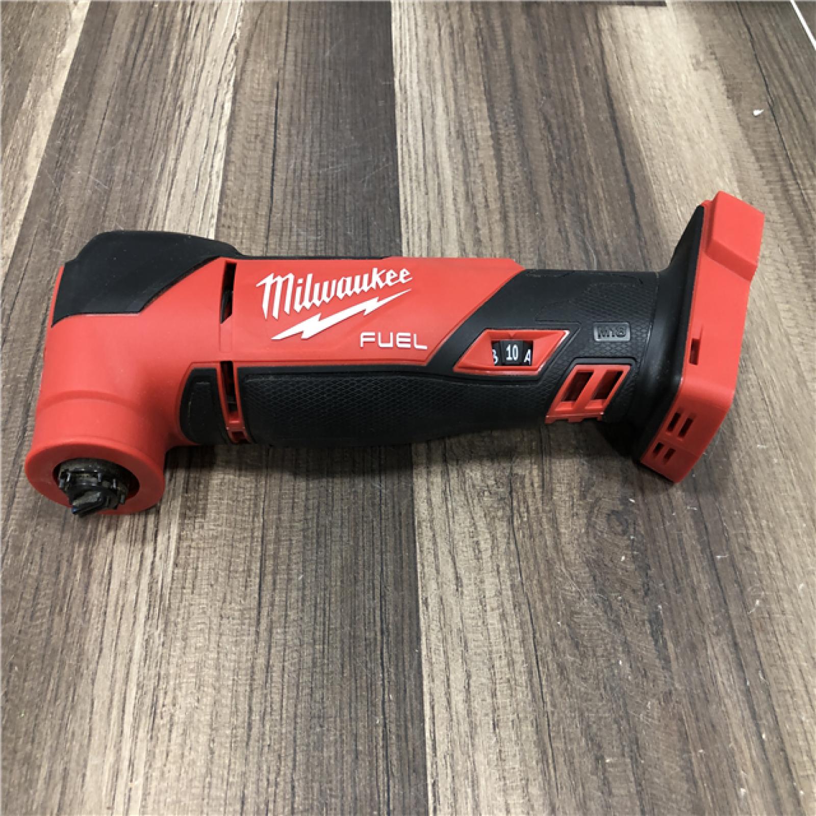 AS-IS Milwaukee  FUEL 18V Lithium-Ion Cordless Brushless Oscillating Multi-Tool (Tool-Only)