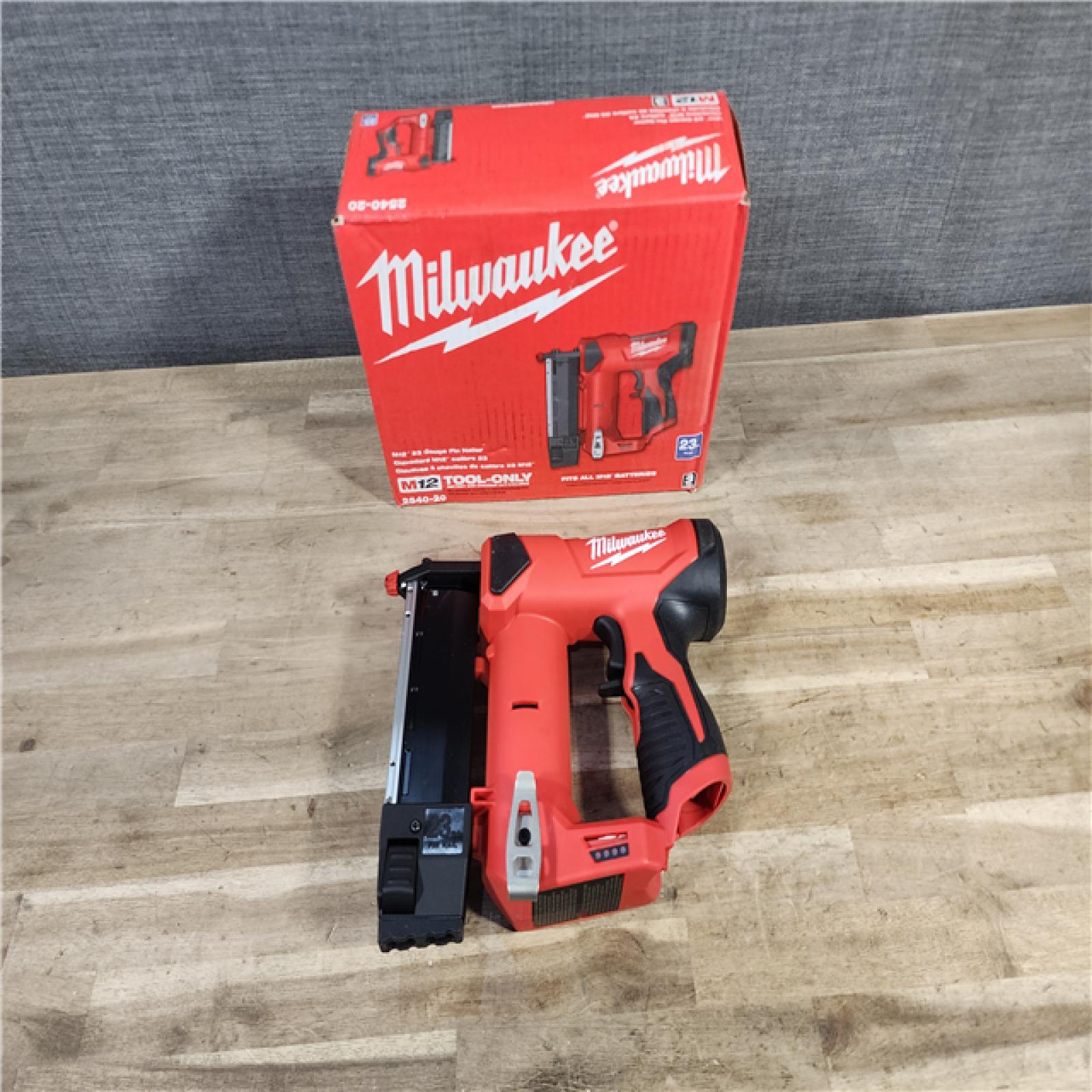 HOUSTON LOCATION - AS-IS Milwaukee 2540-20 12V 23 Gauge Cordless Pin Nailer (Tool Only)