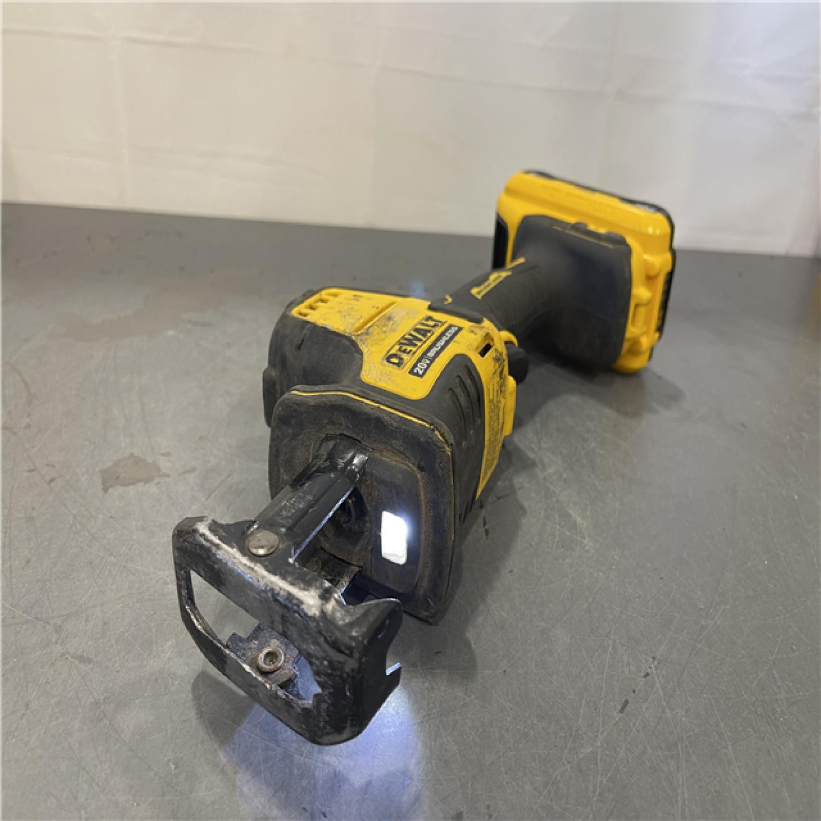 AS-IS - DeWalt ATOMIC 20V MAX Cordless Brushless Compact Reciprocating Saw and (1) 20V MAX Compact Lithium-Ion 4.0Ah Battery