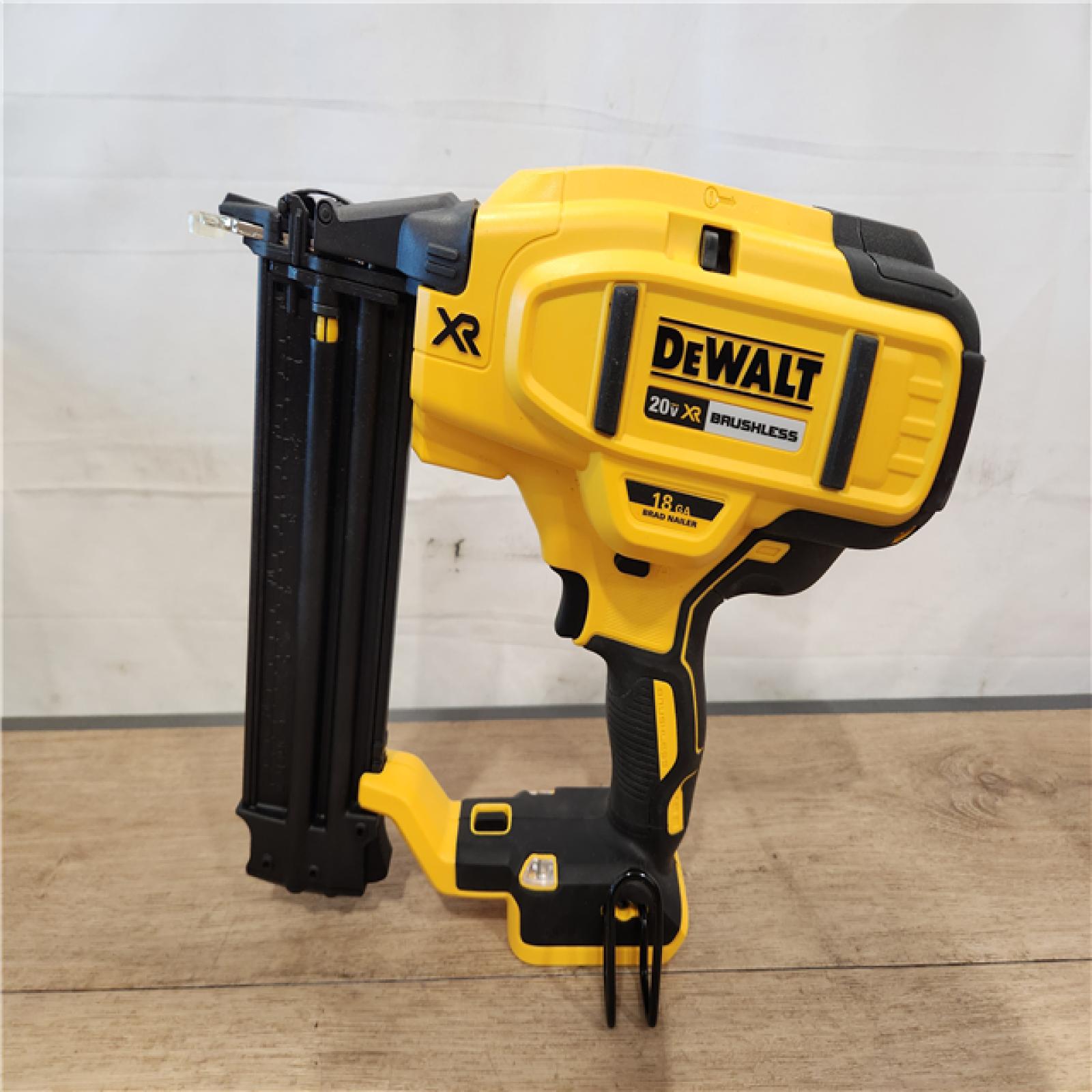 AS-IS- DEWALT 20V MAX XR Lithium-Ion Electric Cordless 18-Gauge Brad Nailer (Tool Only)