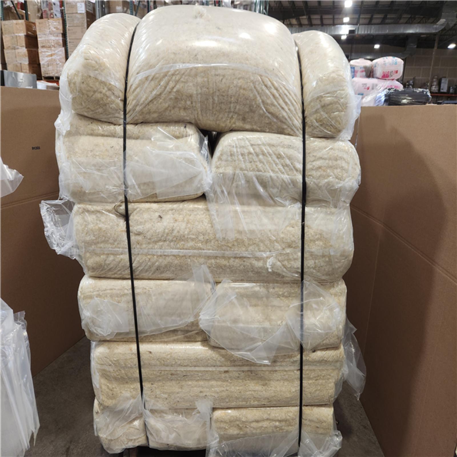 Phoenix NEW Havelock Wool R-14 Unfaced Wool Insulation Batt L:46.5 T:3.5 W:23.5 (1080 SF/ 12 Bags) Pallet