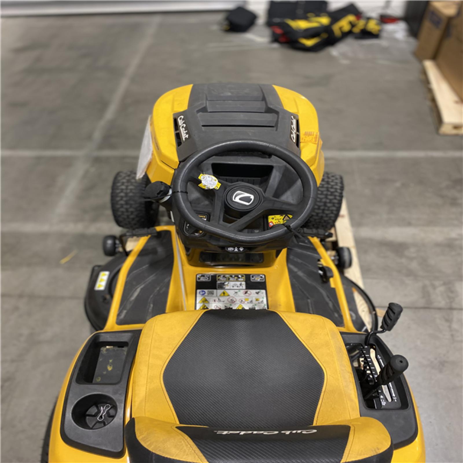 Dallas Location - As-Is Cub Cadet XT1 Enduro LT 42 in.Gas Riding Lawn Tractor
