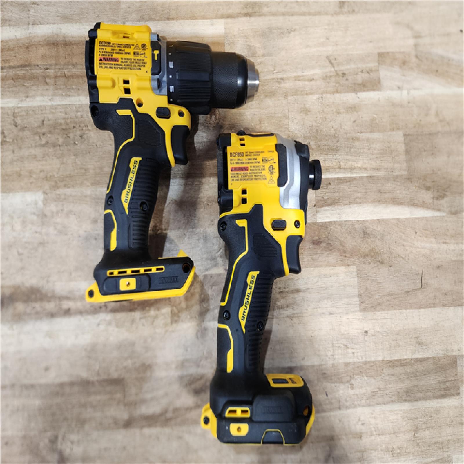 HOUSTON LOCATION - AS-IS (APPEARS LIKE NEW) DEWALT ATOMIC 20V MAX Lithium-Ion Cordless 2-Tool Combo Kit
