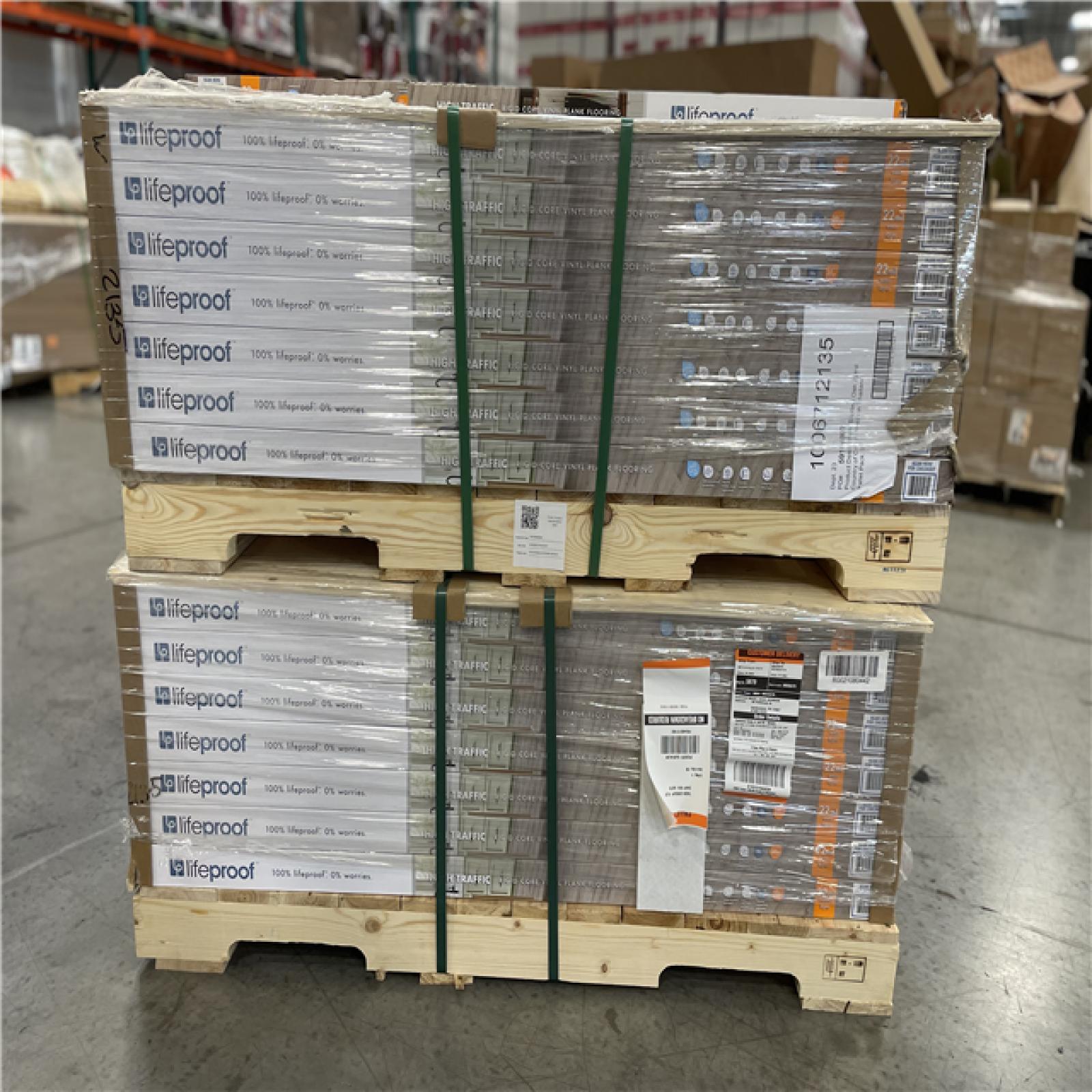 DALLAS LOCATION- Lifeproof Sterling Oak 22 MIL x 8.7 in. W x 48 in. L Vinyl Plank Flooring PALLET (58 CASES)