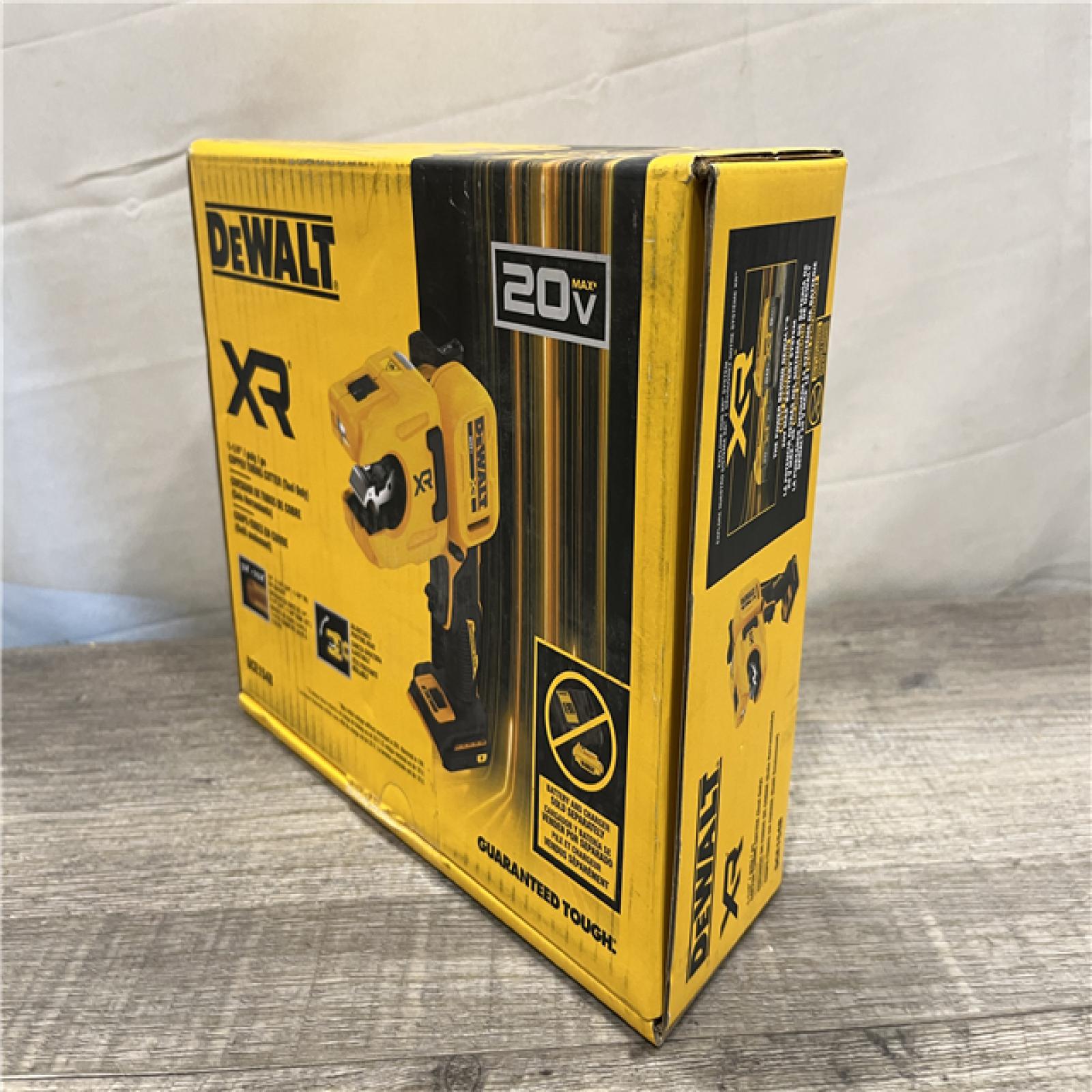 NEW - DEWALT 20-Volt MAX XR Copper Cutter (Tool Only)