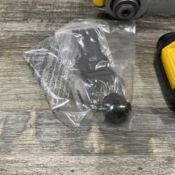 AS-IS DEWALT 20V MAX XR Cordless Brushless 3-Speed Oscillating Multi Tool Kit