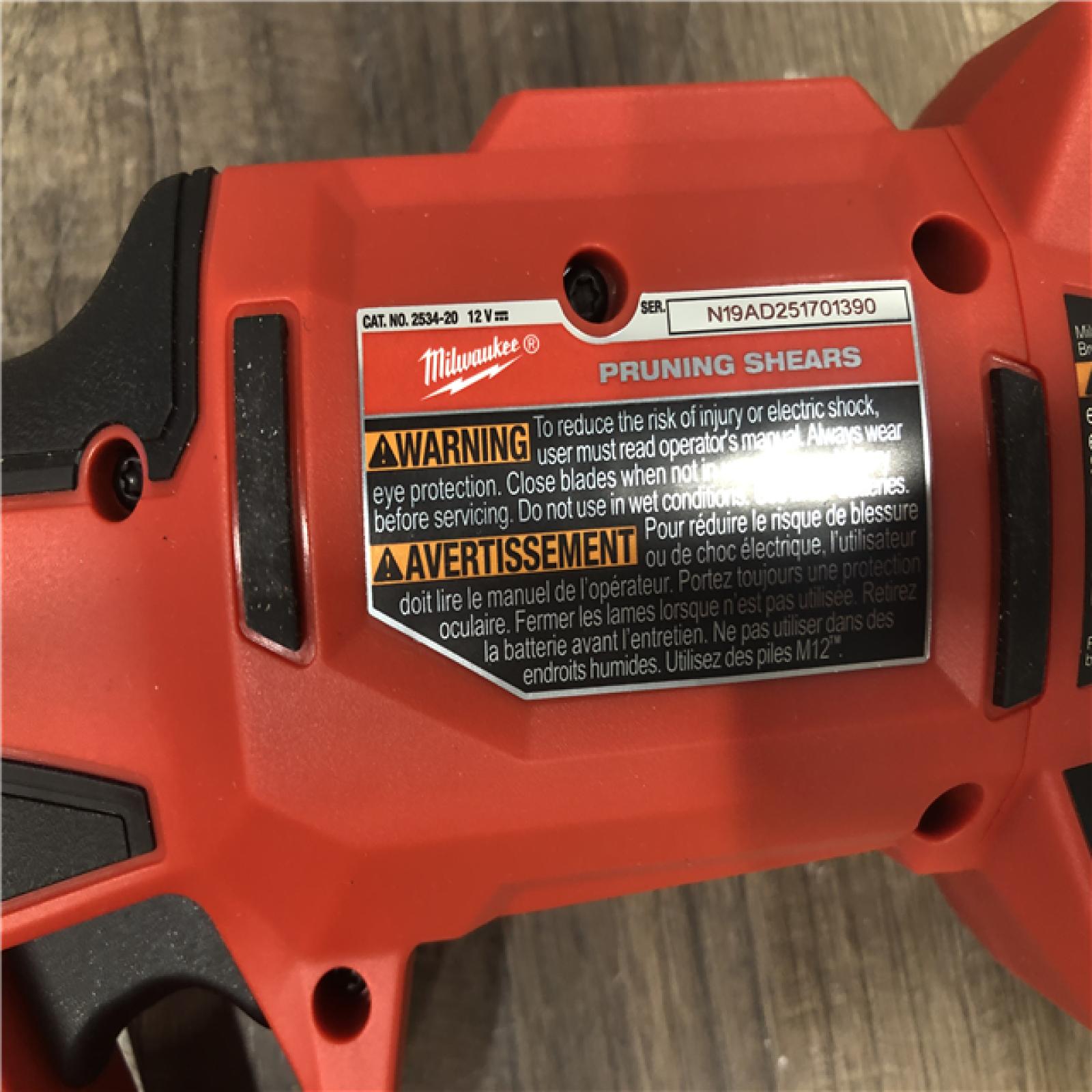 AS-IS Milwaukee M12 12V Cordless Brushless Pruner Shears (Tool Only)