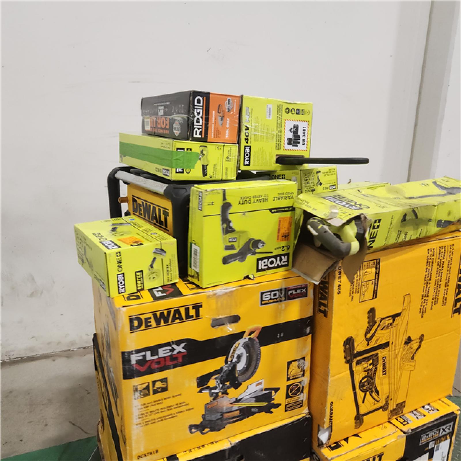 Dallas Location - As-Is Tool Pallet