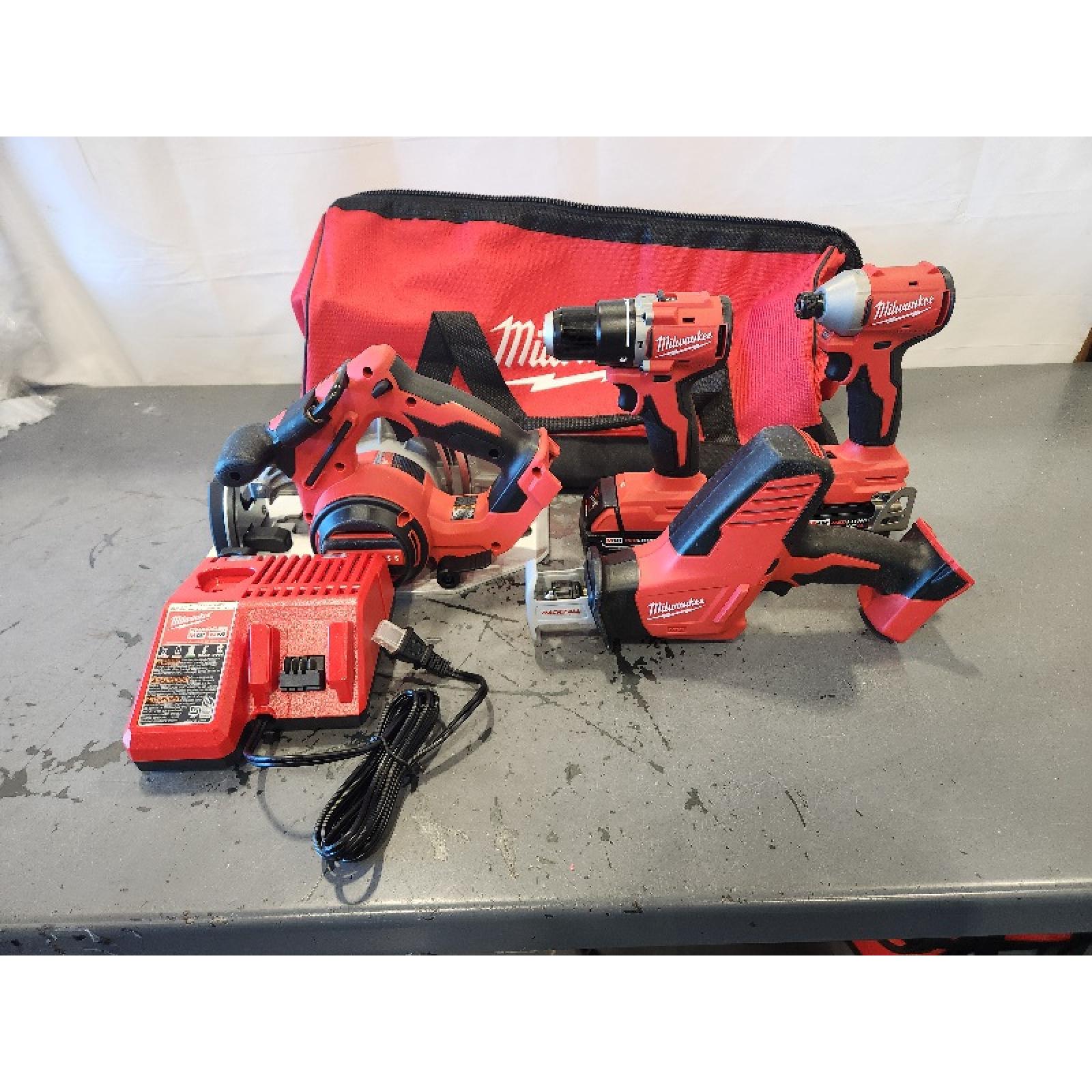 AS-IS- Milwaukee M18 4-Tool Combo Kit