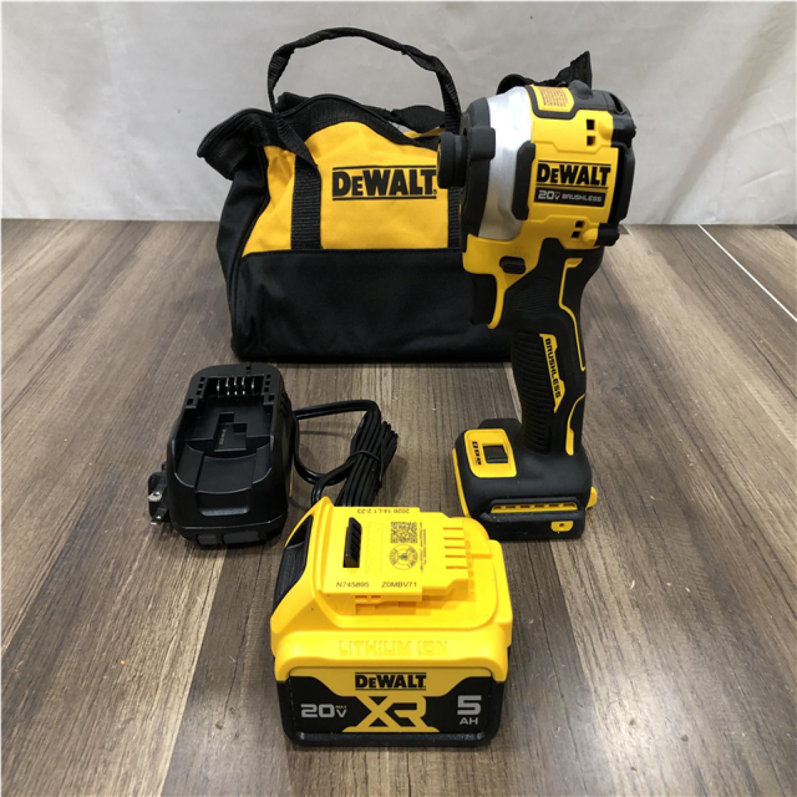 AS-IS DEWALT ATOMIC 20V MAX Lithium-Ion Cordless 1/4 in. Brushless Impact Driver Kit