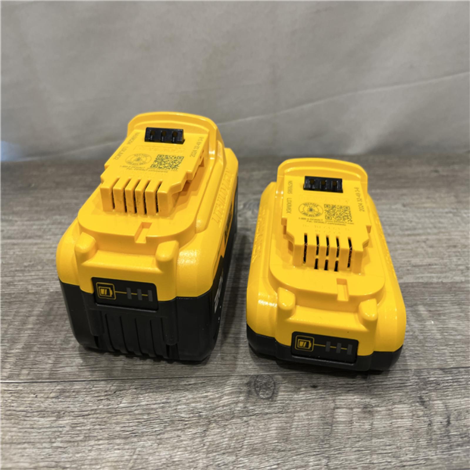 AS-IS DEWALT 20V MAX Lithium-Ion 6.0Ah and 4.0Ah Battery and Charger Starter Kit