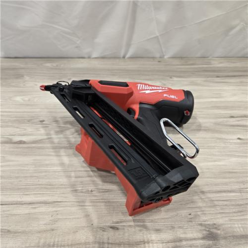 AS-IS Milwaukee 2839-20 M18 FUEL 15 Ga. 18V Angled Finish Nailer (TOOL ONLY)