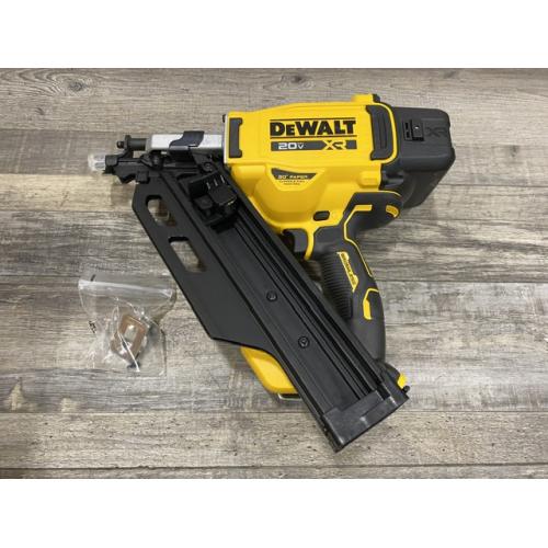AS-IS DEWALT 20V 30 Degree Cordless Framing Nailer (Tool-Only)